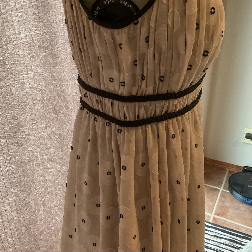 Adrianna Papell Dress
Size: Small - Picture 8 of 10